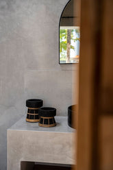 De Serene Kaarsenhouder - Zwart Naturel - S - WeAreTables